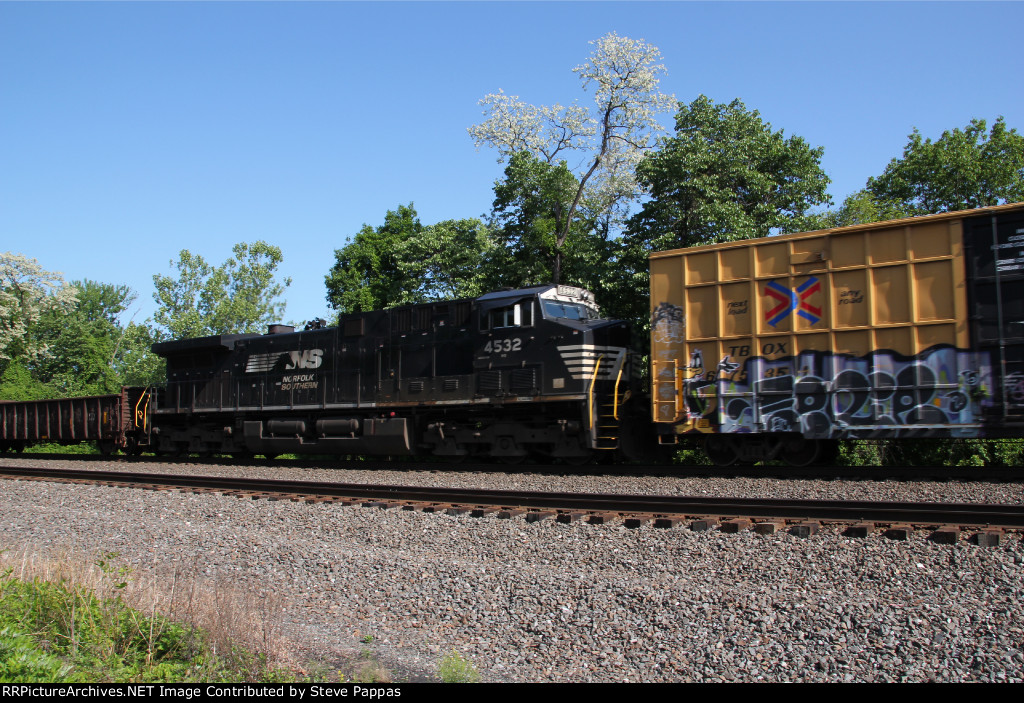 NS 4532 is a mid-train DPU on 38G coming through Cove PA